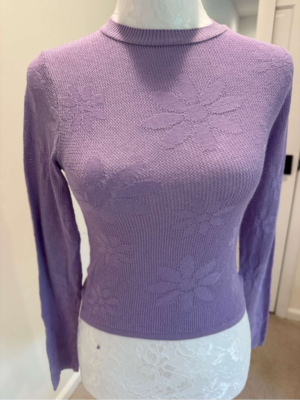 NWT ZARA Lilac Floral lightweight Crewneck top- Women